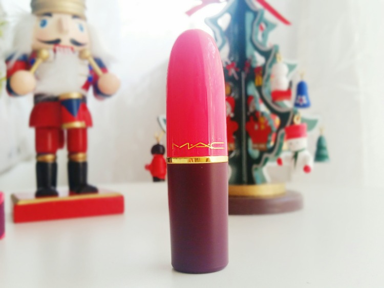 mac nutcracker sweet lipstick 4